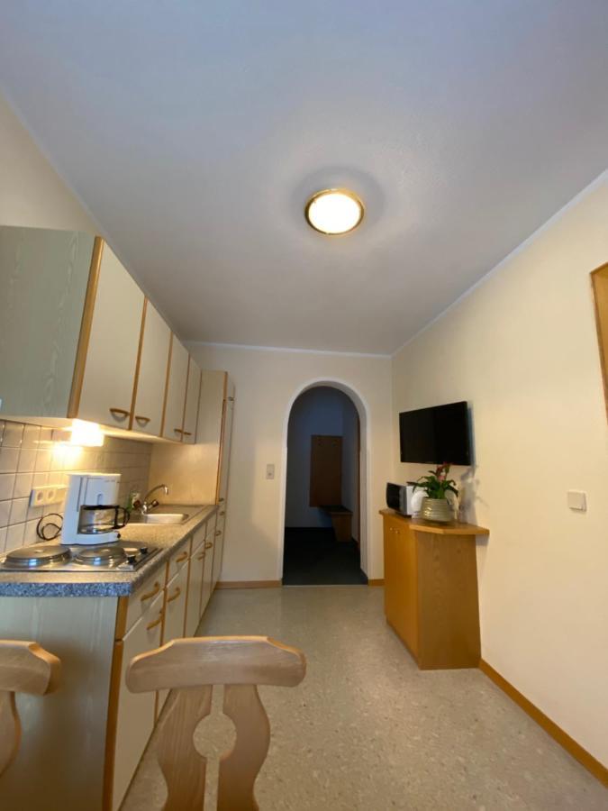 Aparts Handle Und Haus Bergblick Appartement Pfunds Buitenkant foto